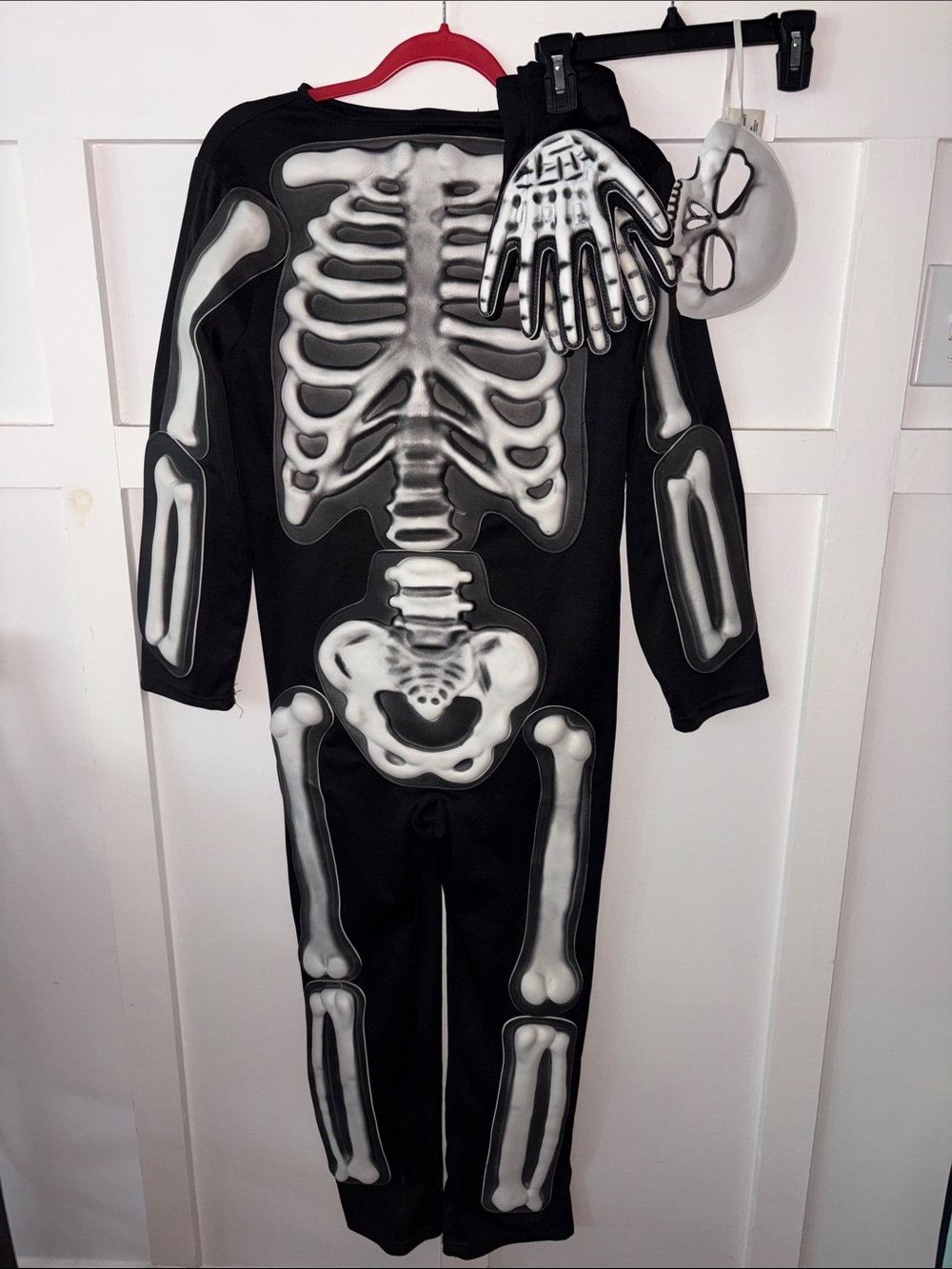 Old Navy 2010 Skeleton Costume with Molded 3D Bones, Mask and Gloves Size Large